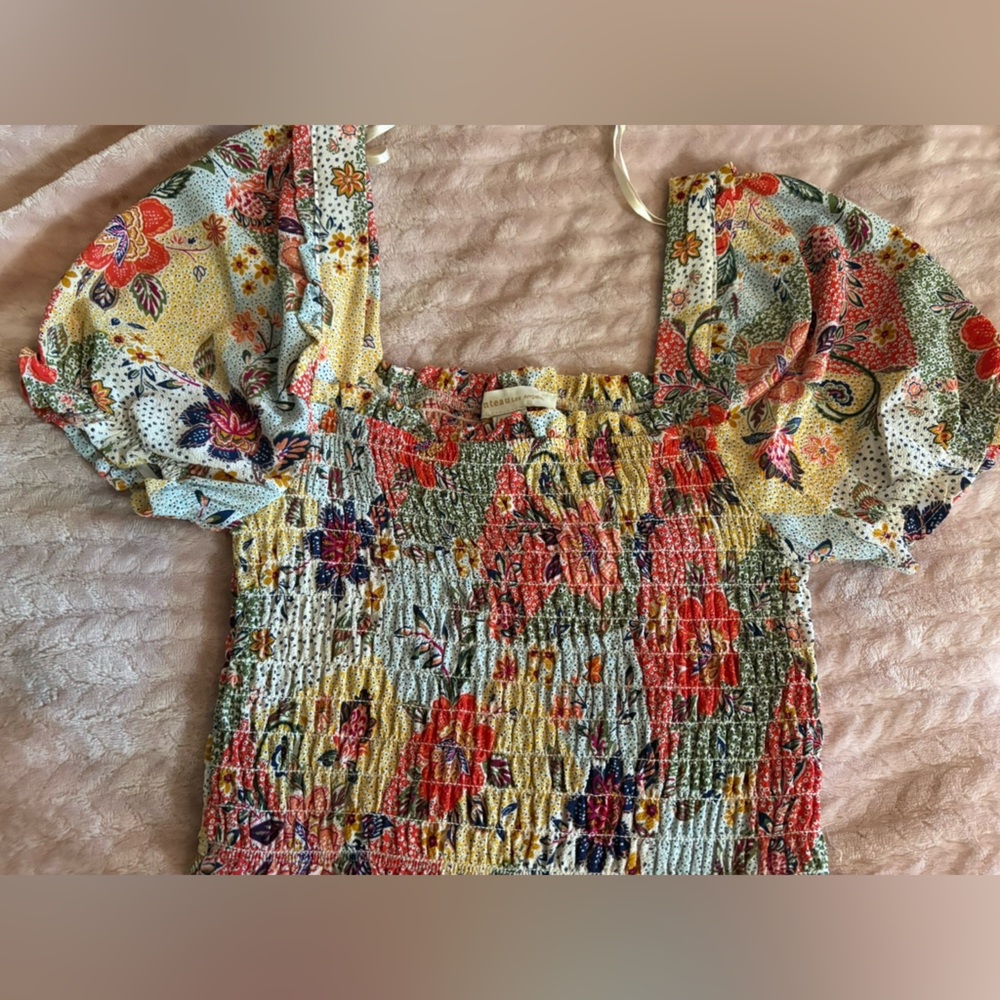 Floral Top with Ruffled Sleeves